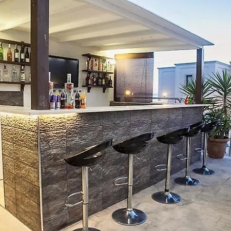 Stone Hotel